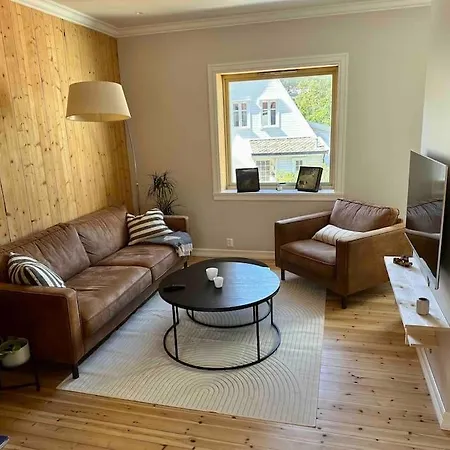 شقة Cozy Townhouse Near Centrum *